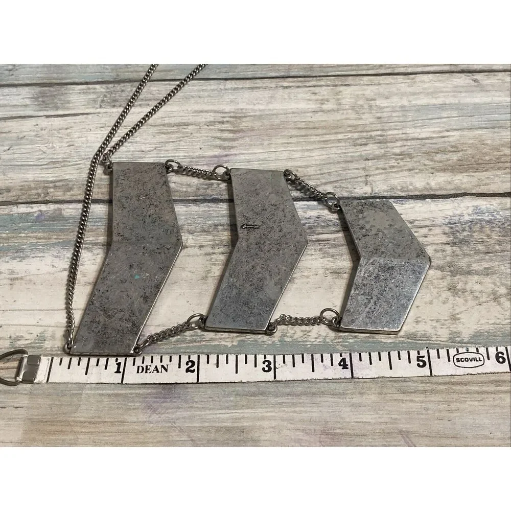 Chevron Style Silver Tone 26
